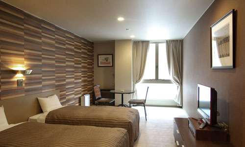 禁煙・愛犬同伴OK・デラックストリプル