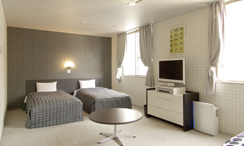 禁煙・愛犬同伴OK・デラックストリプル